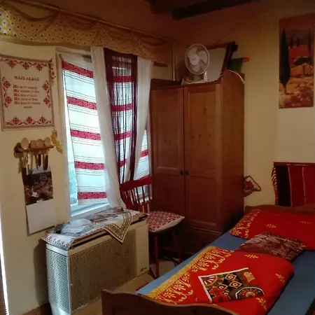 Apartment 3 Kincsem Vendeghaz Vasarosnameny