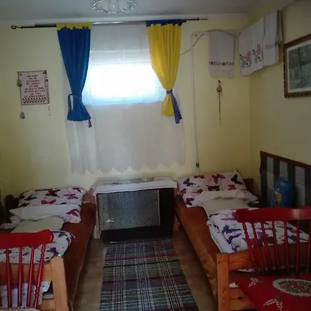 3 Kincsem Vendeghaz * Vasarosnameny